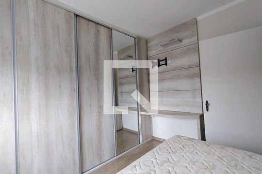Quarto 1 de apartamento para alugar com 2 quartos, 60m² em Padre Reus, São Leopoldo