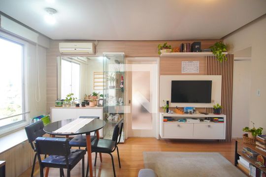 Sala de apartamento à venda com 2 quartos, 64m² em Ideal, Novo Hamburgo