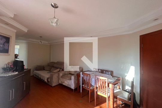 Sala  de apartamento à venda com 3 quartos, 69m² em Jardim Marajoara, São Paulo