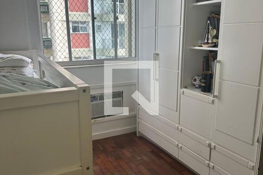 Quarto de apartamento à venda com 2 quartos, 89m² em Leblon, Rio de Janeiro