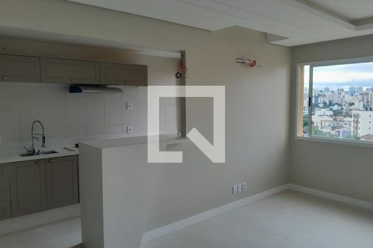 Sala de apartamento para alugar com 2 quartos, 75m² em Santo Antônio, Porto Alegre