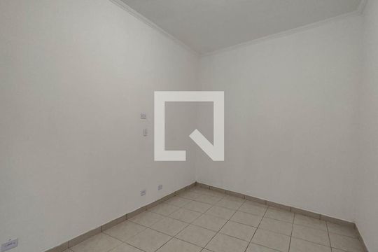 Suíte de casa para alugar com 2 quartos, 110m² em Vila Sao Paulo, Ferraz de Vasconcelos