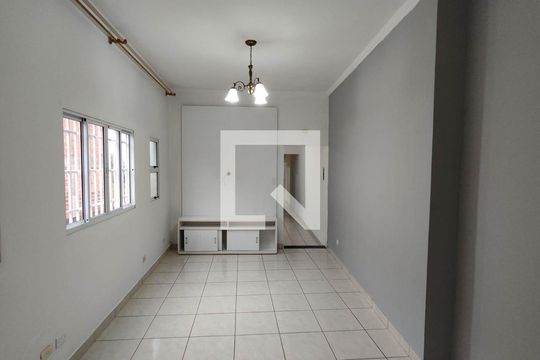 Sala de casa para alugar com 2 quartos, 110m² em Vila Sao Paulo, Ferraz de Vasconcelos