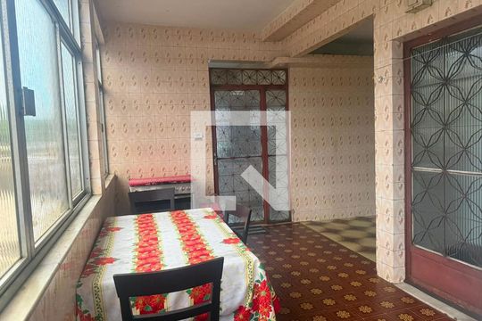 Copa de casa para alugar com 3 quartos, 500m² em Taquara, Rio de Janeiro