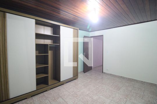 Quarto de casa para alugar com 1 quarto, 64m² em Capela do Socorro, São Paulo