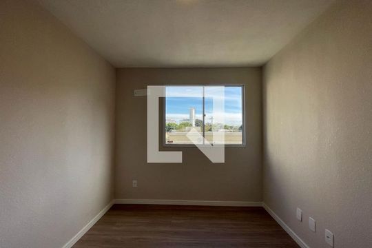 Apartamento à venda com 2 quartos, 45m² em Santos Dumont, São Leopoldo