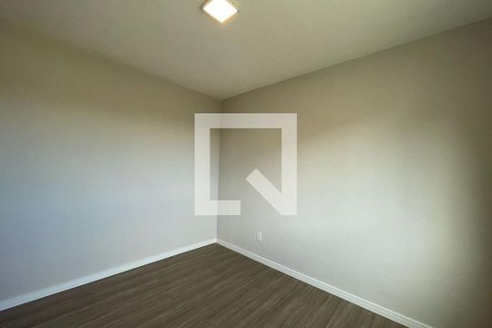 Apartamento à venda com 2 quartos, 45m² em Santos Dumont, São Leopoldo