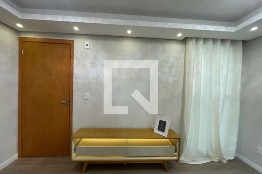 Apartamento à venda com 2 quartos, 45m² em Santos Dumont, São Leopoldo