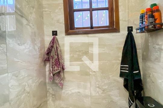 Lavabo de casa para alugar com 4 quartos, 180m² em Engenheiro Goulart, São Paulo
