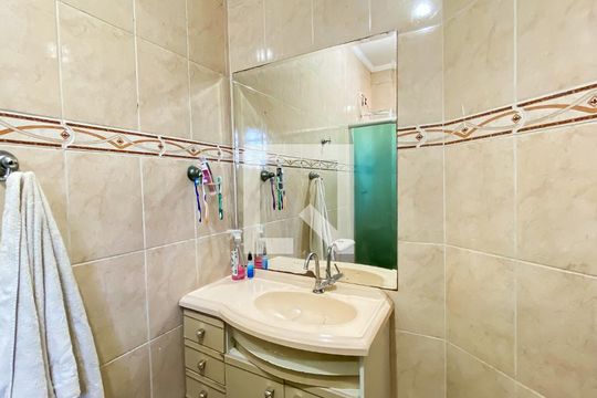 Banheiro da Suíte de casa para alugar com 4 quartos, 180m² em Engenheiro Goulart, São Paulo