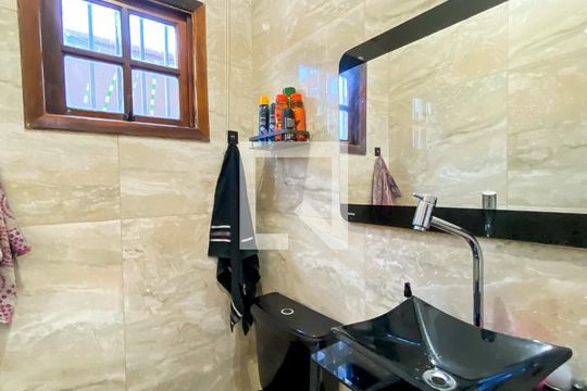 Lavabo de casa para alugar com 4 quartos, 180m² em Engenheiro Goulart, São Paulo