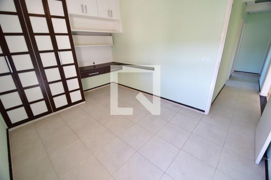 Quarto 1 de apartamento para alugar com 3 quartos, 110m² em Bonfim, Campinas