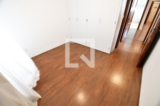 Apartamento para alugar com 2 quartos, 77m² em Vila Itapura, Campinas
