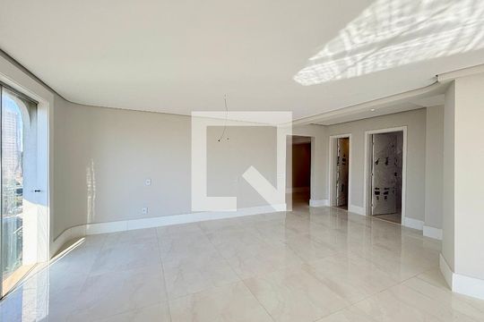 Sala de apartamento à venda com 3 quartos, 207m² em Santo Amaro, São Paulo
