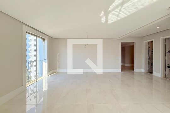 Sala de apartamento à venda com 3 quartos, 207m² em Santo Amaro, São Paulo