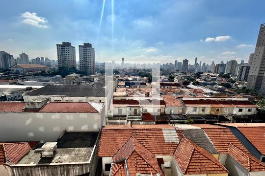 Vista Sala/Cozinha de apartamento à venda com 1 quarto, 24m² em Alto da Mooca, São Paulo