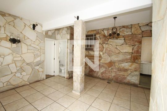 Sala 2 de casa à venda com 5 quartos, 110m² em Calafate, Belo Horizonte