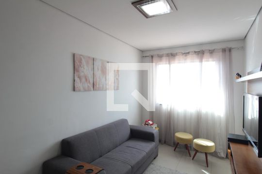Sala de TV de casa para alugar com 4 quartos, 216m² em Jardim Leblon, Belo Horizonte