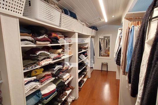 Quarto de casa à venda com 4 quartos, 450m² em Vila Morumbi, São Paulo