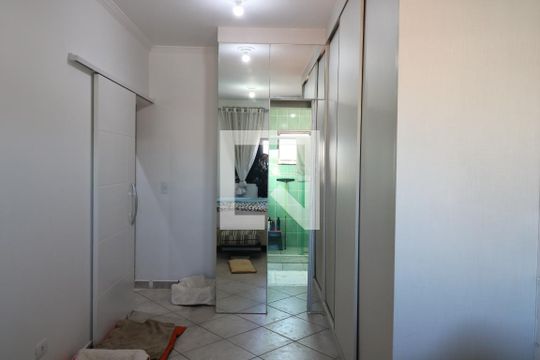 Suíte de apartamento à venda com 2 quartos, 105m² em Nova Gerti, São Caetano do Sul