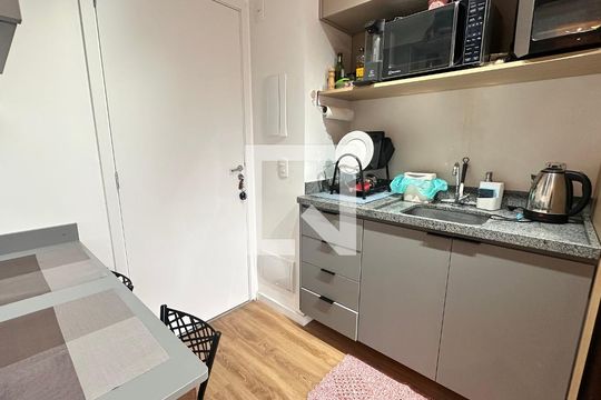 Kitnet/Studio à venda com 1 quarto, 25m² em Jardim das Acacias, São Paulo