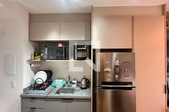 Kitnet/Studio à venda com 1 quarto, 25m² em Jardim das Acacias, São Paulo