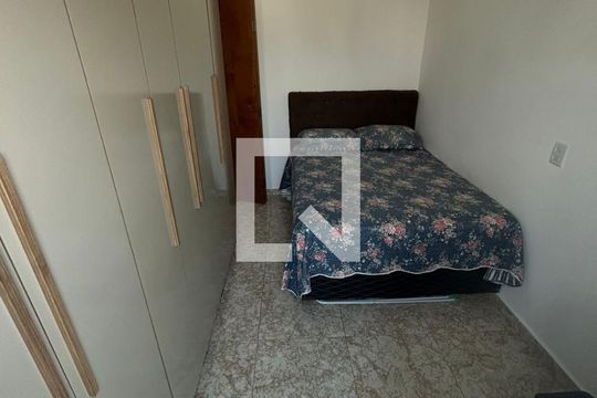 Quarto 2 de apartamento à venda com 2 quartos, 42m² em Vila Luzita, Santo André
