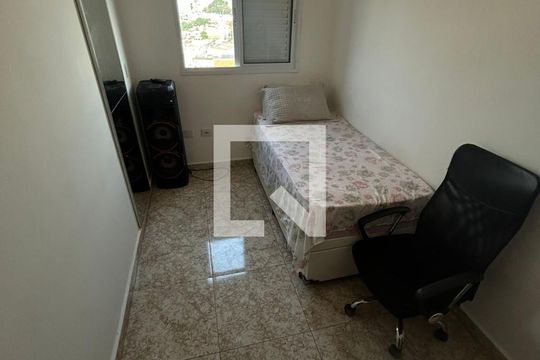 Quarto 1 de apartamento à venda com 2 quartos, 42m² em Vila Luzita, Santo André