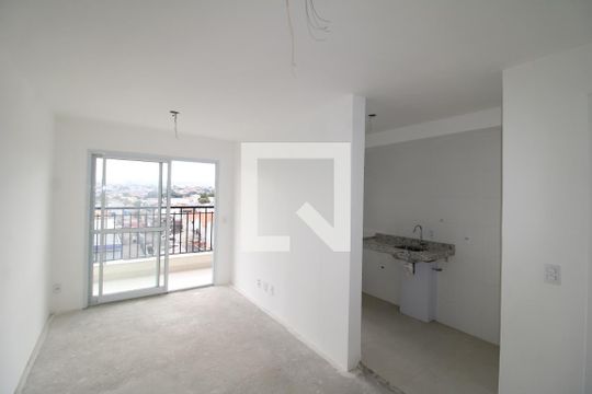 Apartamento à venda com 2 quartos, 59m² em Vila Bandeirantes, São Paulo