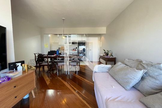 Sala de apartamento à venda com 3 quartos, 75m² em Jardim Peri Peri, São Paulo
