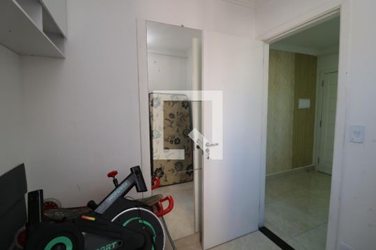 Quarto 2 de apartamento para alugar com 2 quartos, 44m² em Jardim Vila Formosa, São Paulo