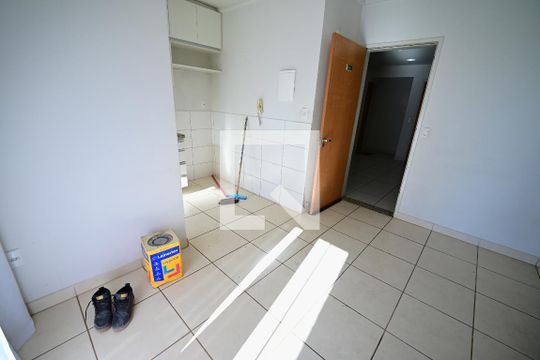 Apartamento para alugar com 2 quartos, 75m² em Parque Oeste Industrial, Goiânia