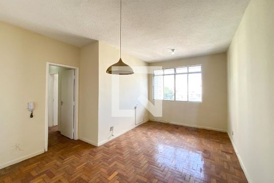 Apartamento à venda com 3 quartos, 74m² em Cidade Nova, Belo Horizonte