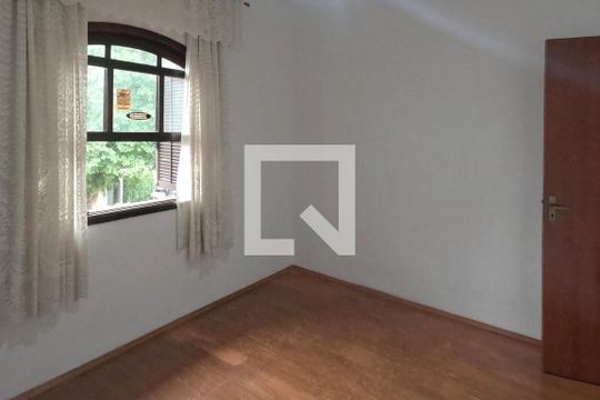 Quarto 1 - 2º Piso de casa para alugar com 3 quartos, 120m² em Aparecida, Santos