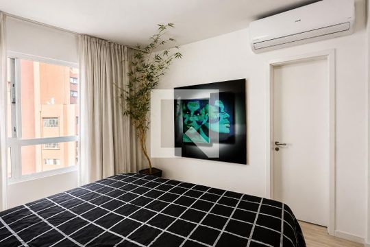 Dormitório 1 de apartamento para alugar com 1 quarto, 88m² em Consolação, São Paulo