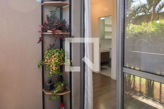 Varanda de apartamento para alugar com 1 quarto, 44m² em Usina Piratininga, São Paulo