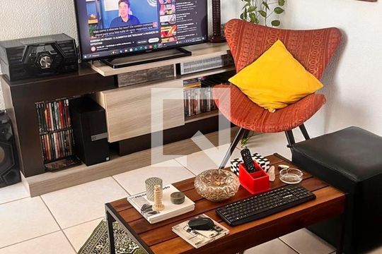 Sala de apartamento à venda com 2 quartos, 42m² em Campo Grande, Rio de Janeiro