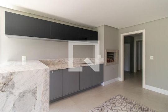 Sala/cozinha de apartamento para alugar com 3 quartos, 180m² em Vila Assunção, Porto Alegre