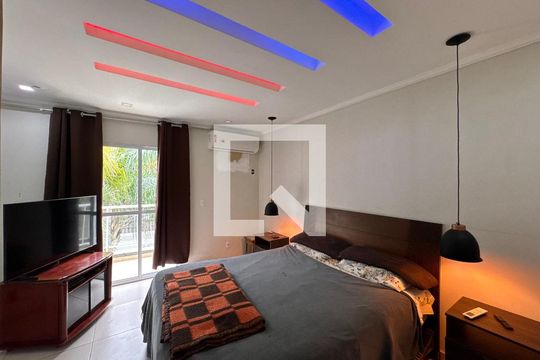Suíte 1 (Master) de casa de condomínio à venda com 3 quartos, 270m² em Vargem Grande, Rio de Janeiro