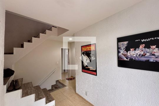 Hall Íntimo de casa de condomínio à venda com 3 quartos, 270m² em Vargem Grande, Rio de Janeiro