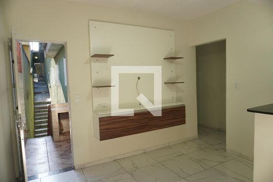 Casa para alugar com 2 quartos, 100m² em Vila Cosmopolita, São Paulo