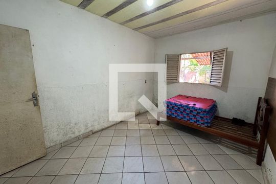 Quarto 1 anexo 1 de casa à venda com 6 quartos, 225m² em Q 1, Brasília