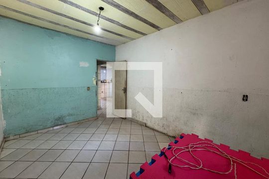 Quarto 1 anexo 1 de casa à venda com 6 quartos, 225m² em Q 1, Brasília