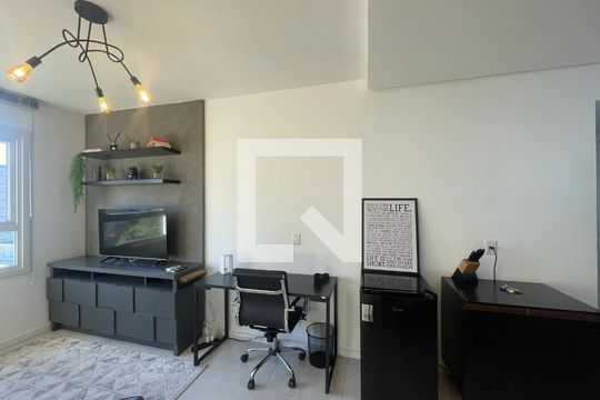 Kitnet/Studio para alugar com 1 quarto, 37m² em Centro, Novo Hamburgo