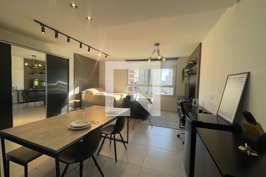 Kitnet/Studio para alugar com 1 quarto, 37m² em Centro, Novo Hamburgo