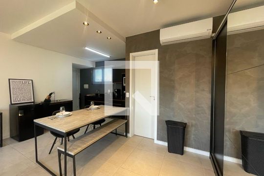 Kitnet/Studio para alugar com 1 quarto, 37m² em Centro, Novo Hamburgo
