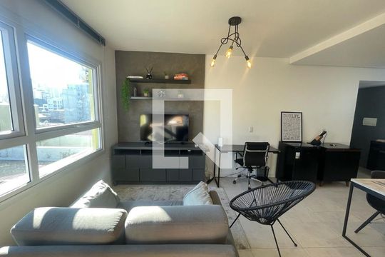 Kitnet/Studio para alugar com 1 quarto, 37m² em Centro, Novo Hamburgo