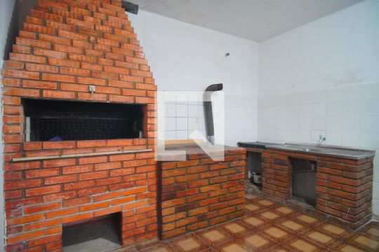 Cozinha de apartamento para alugar com 2 quartos, 130m² em Rio Branco, São Leopoldo