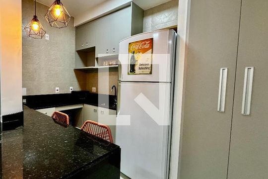 Sala/cozinha de apartamento para alugar com 1 quarto, 32m² em Estoril, Belo Horizonte