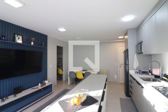Sala/Cozinha de apartamento à venda com 2 quartos, 58m² em Vila Mussolini, São Bernardo do Campo
